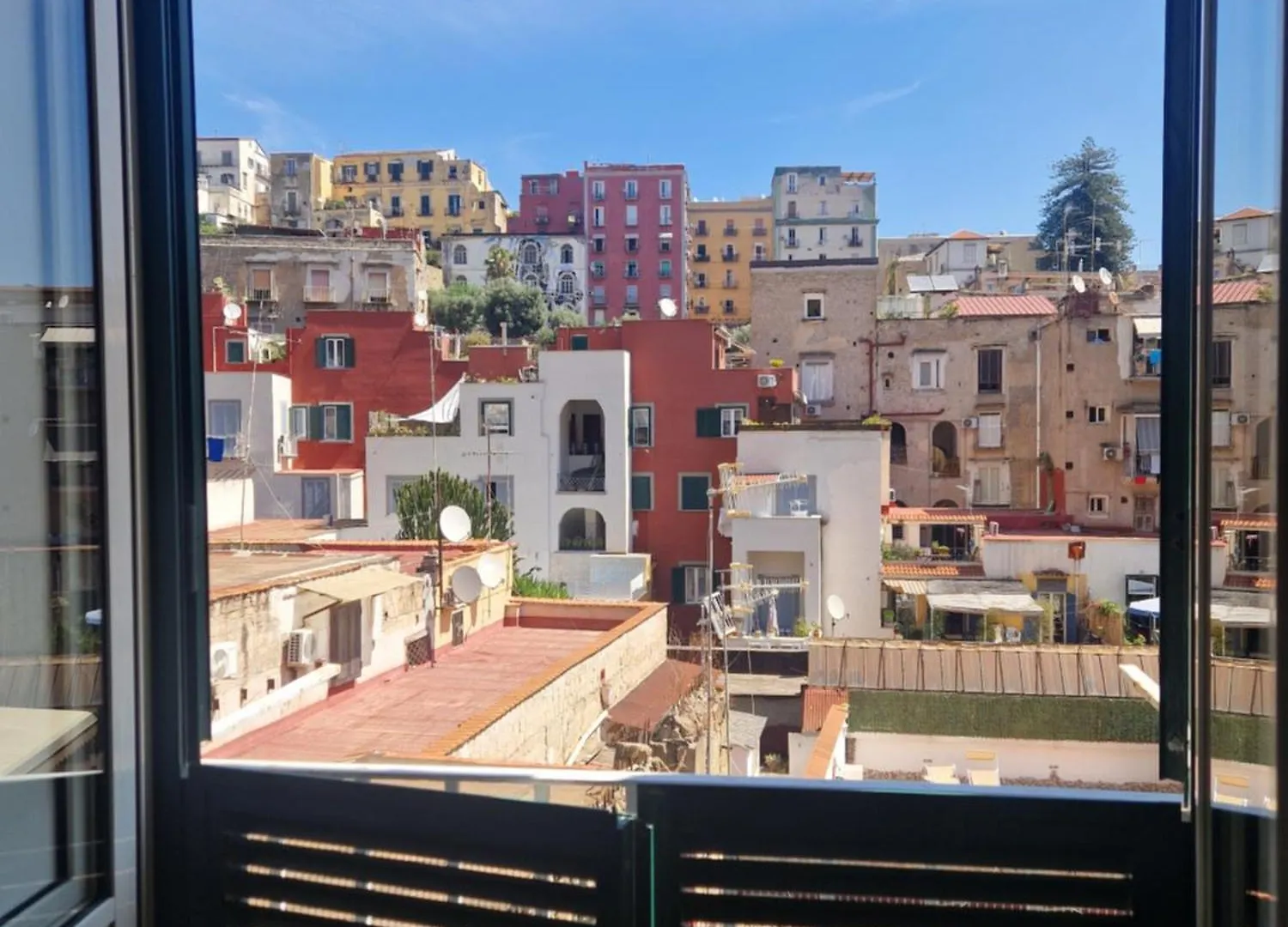 Casa Vacanza San Gennaro Apartment Naples